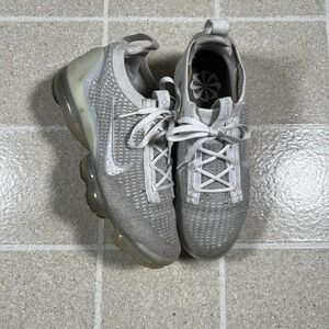 Nike Air VaporMax 2021‎ Flyknit Pure Platinum Sneakers Athletic